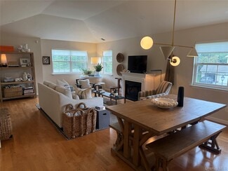 Building Photo - 1404 Aerie Way