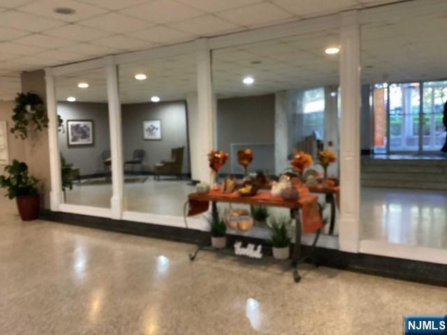 Foto del edificio - 2160 Center St