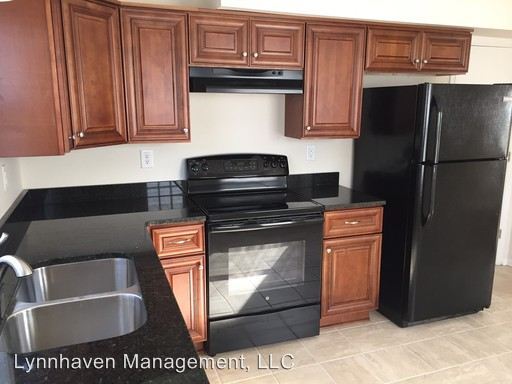 Building Photo - 227 Libbey St