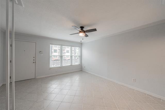 Foto del edificio - 3825 Gilbert Ave