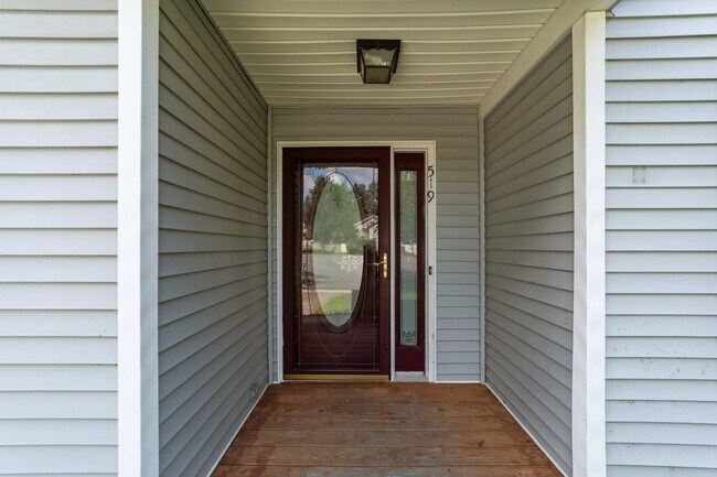 Building Photo - 519 Kemp Landing