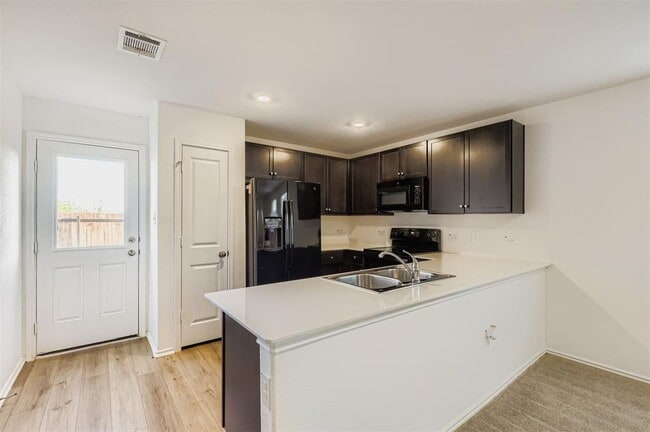 Building Photo - 133 Texas Angel Wy