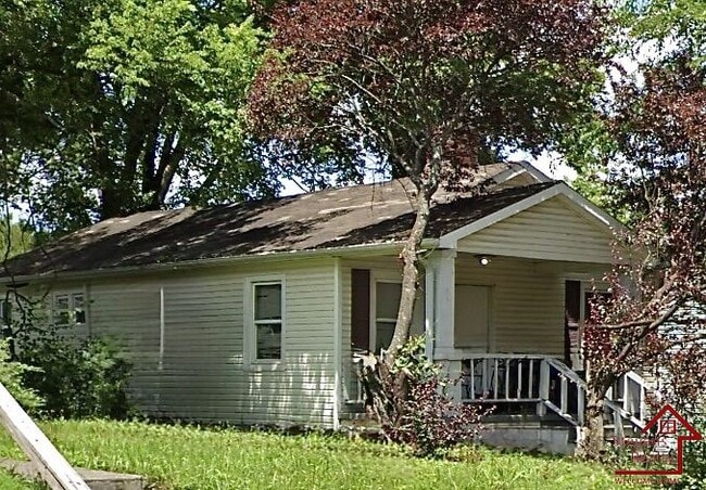 Building Photo - 2453 Cecil Ave