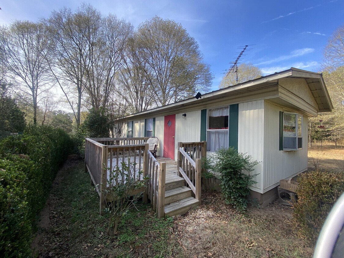 211 Pine Valley Rd, Bogart, GA 30622 House Rental in Bogart, GA