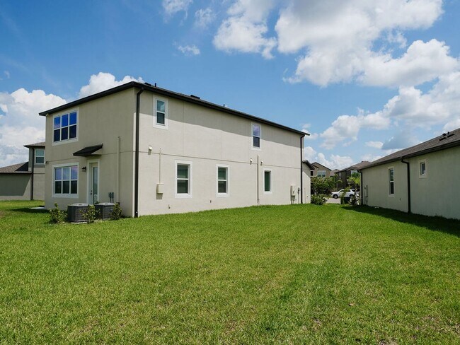 Building Photo - Brand New Zephyrhills Home!!!