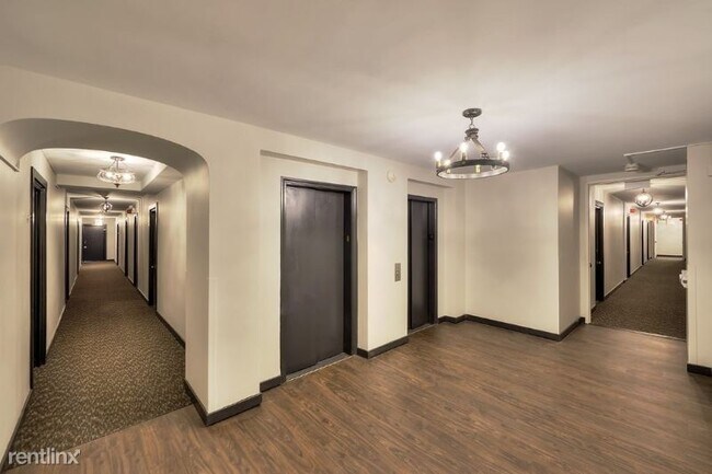 Foto del edificio - 2970 N Sheridan Rd