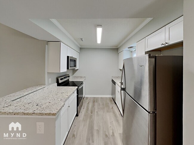 Foto del edificio - 6202 Blue Jay Ln