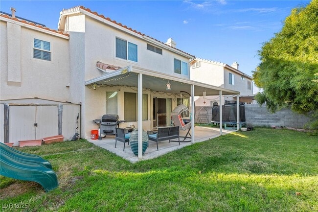 Foto del edificio - 5862 Trailblazer Dr