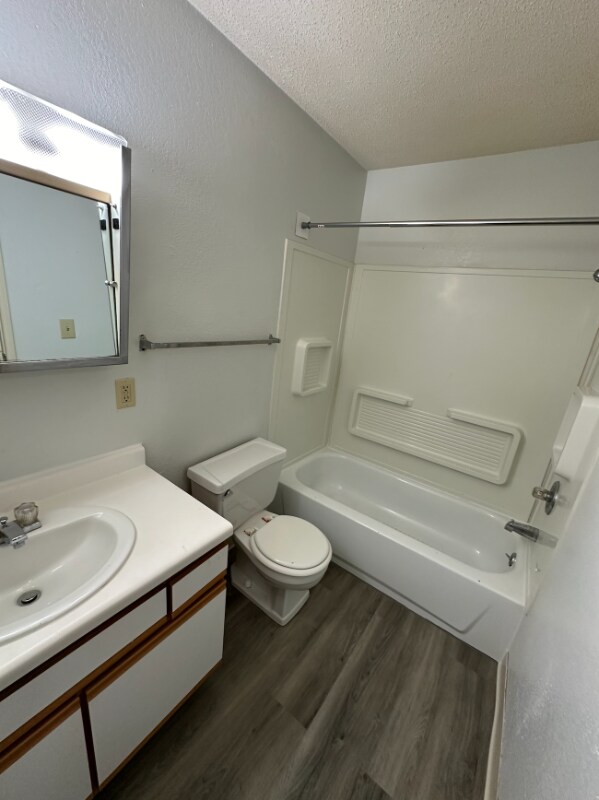 Foto del edificio - 1518 1st St E