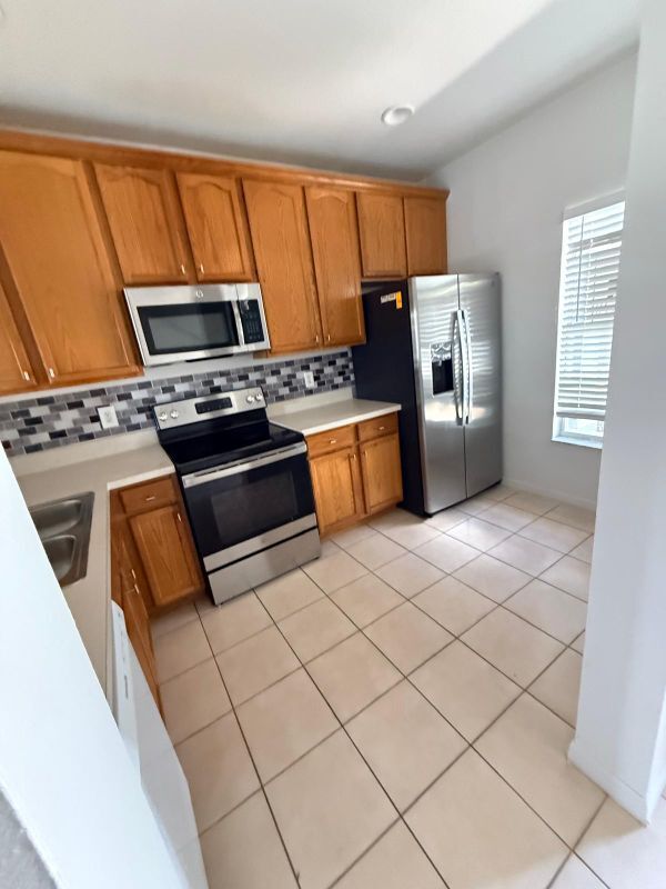 Foto del edificio - 10608 Savannah Wood Ct