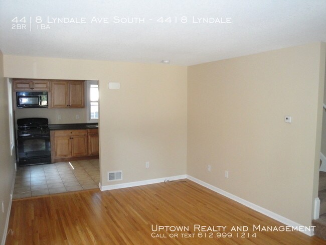 Building Photo - Kingfield/East Harriet Duplex