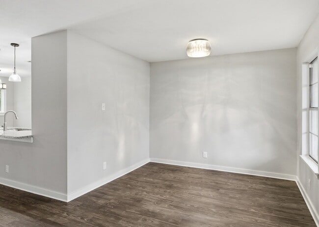 Foto del edificio - Updated 3 Bedroom Home in Northside ISD with Pool Access