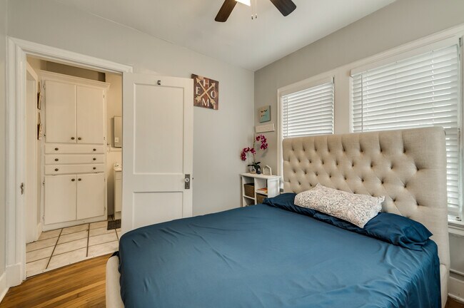 Foto del edificio - 5746 Vickery Blvd