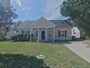 Building Photo - 1335 May Oak Cir