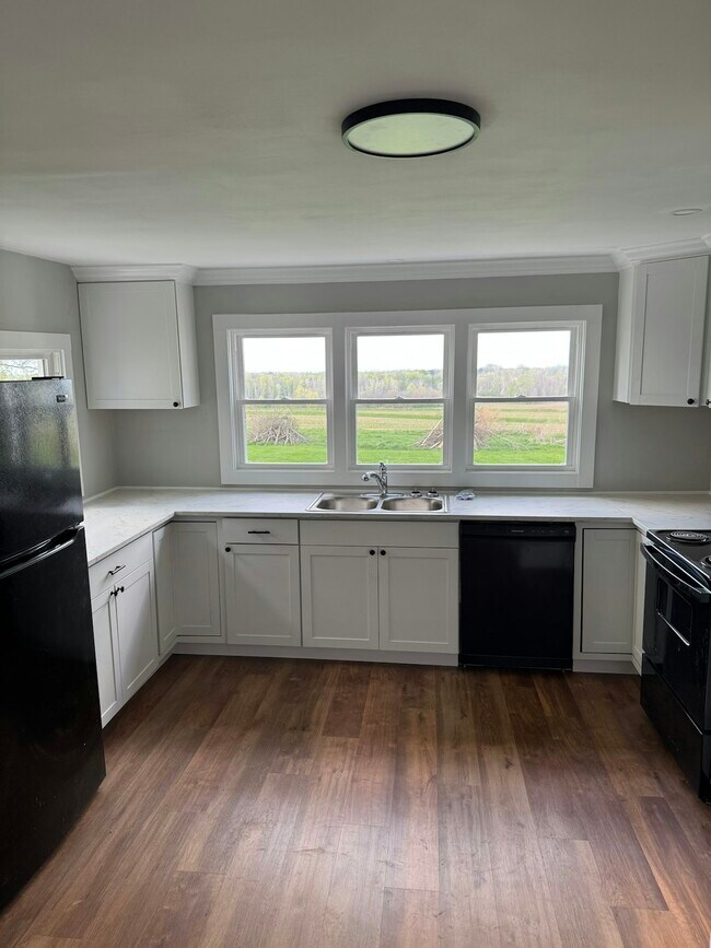 Foto del edificio - 4215 Pearsall Rd