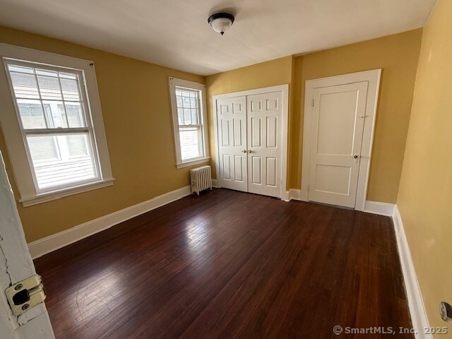Foto del edificio - 2127 E Main St