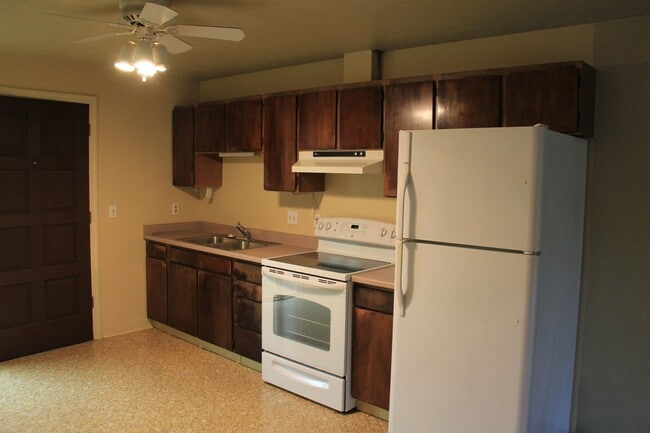 Building Photo - 1432