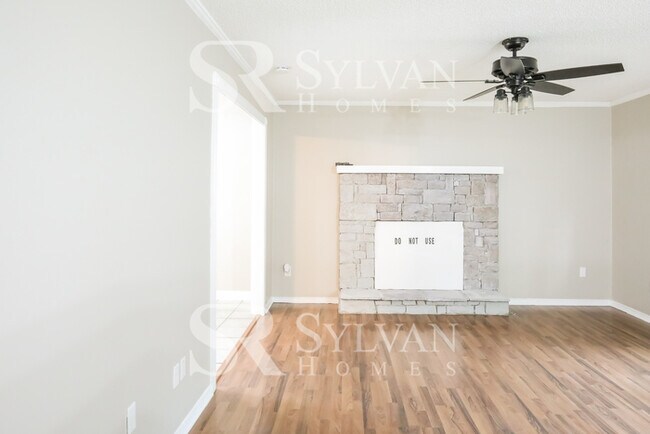 Foto del edificio - It’s time to invest in yourself by investing in your lifestyle!