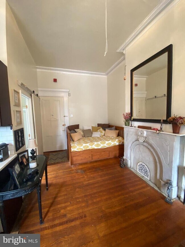 Foto del edificio - 233 S 20th St