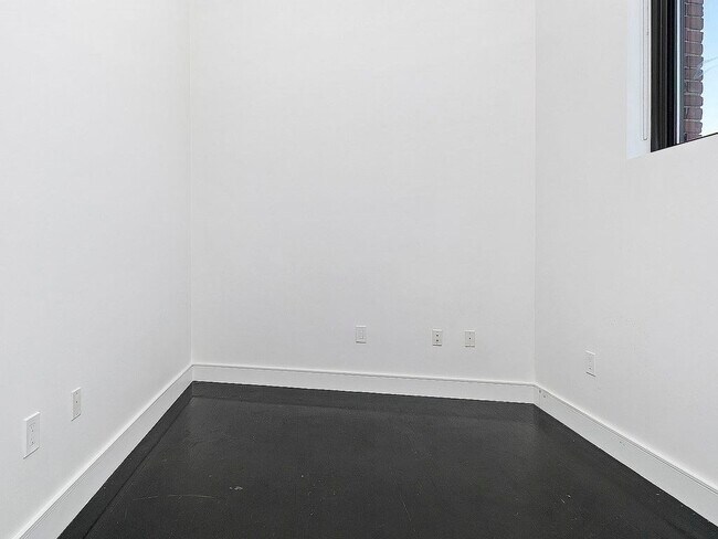 Foto del edificio - 250 Brighton Ave
