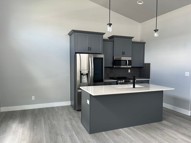 Foto del edificio - 214 Miller Ln