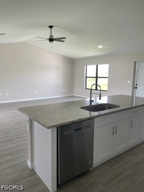Building Photo - 4535 San Antonio Ln