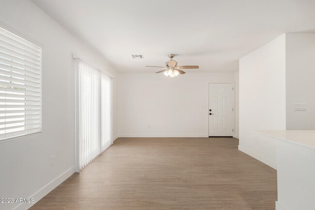 Building Photo - 1232 E Taylor St