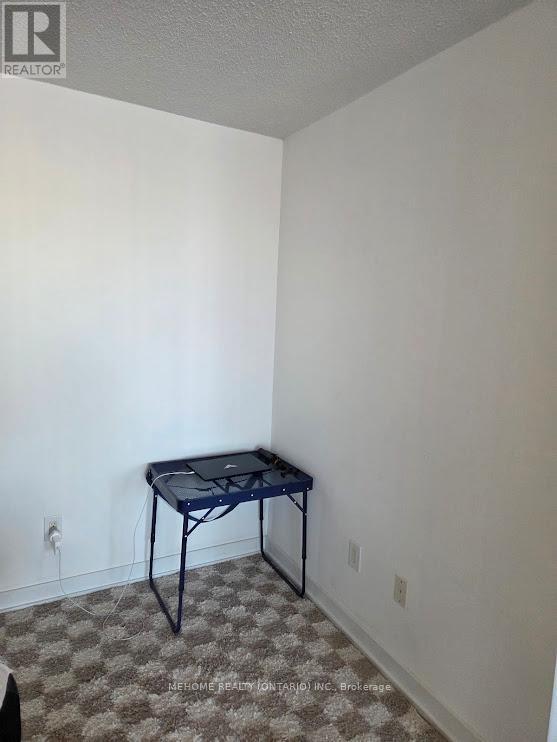 Building Photo - 121 McMahon Dr