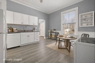 Building Photo - 275 Market St