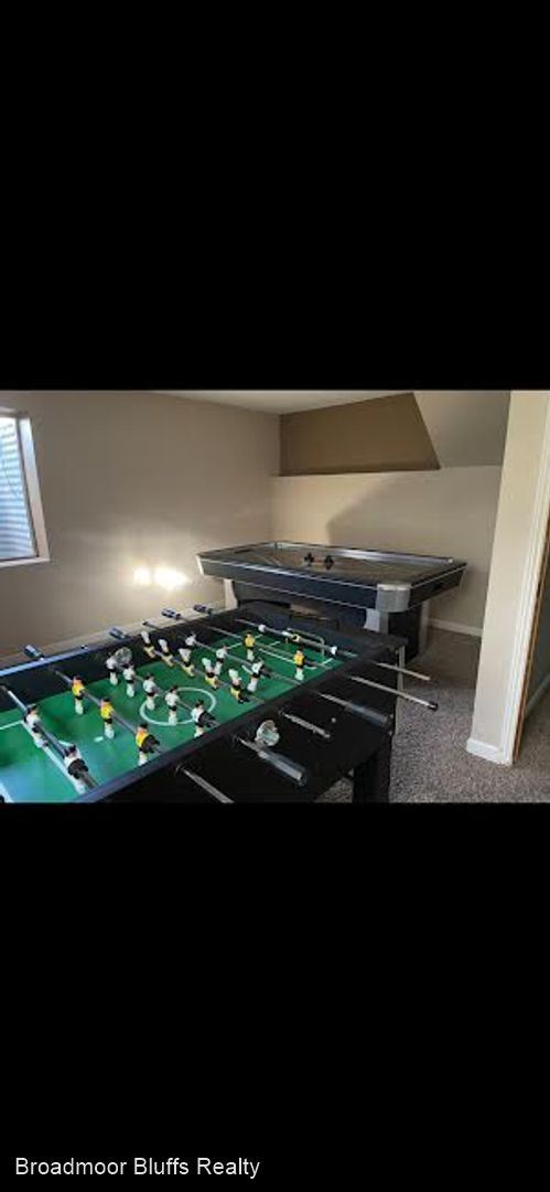 Foto del edificio - 4 br, 2.5 bath House - 1328 Coolcrest Dr.