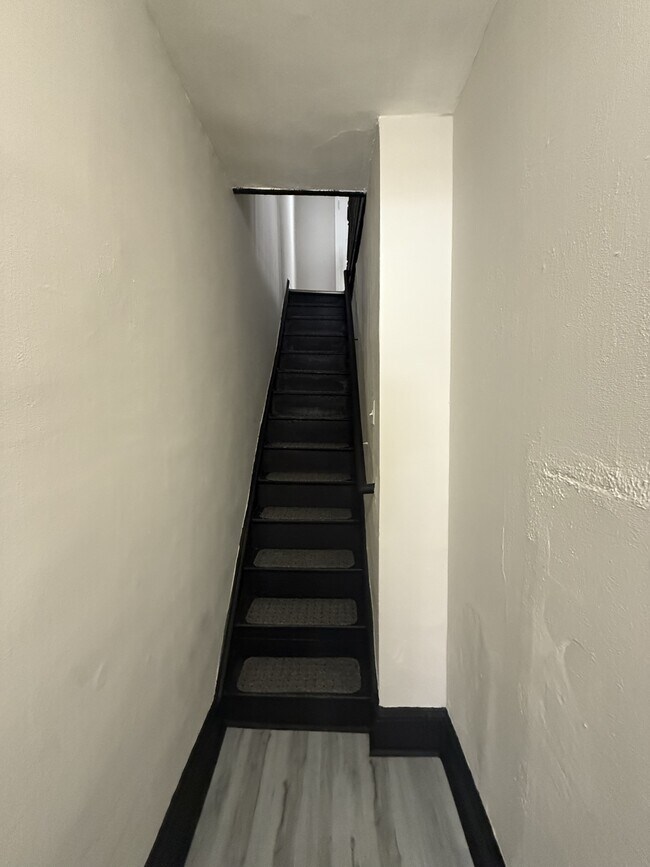 Foto del edificio - 5734 Vandike St