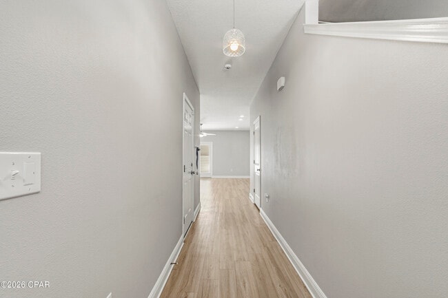 Building Photo - 7450 Shadow Lake Dr