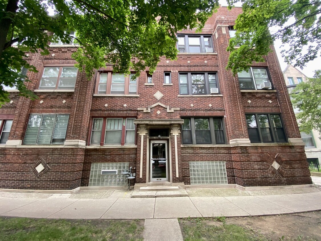 5465 S Ellis Ave Unit 2n, Chicago, Il 60615 - Condo For Rent In Chicago 