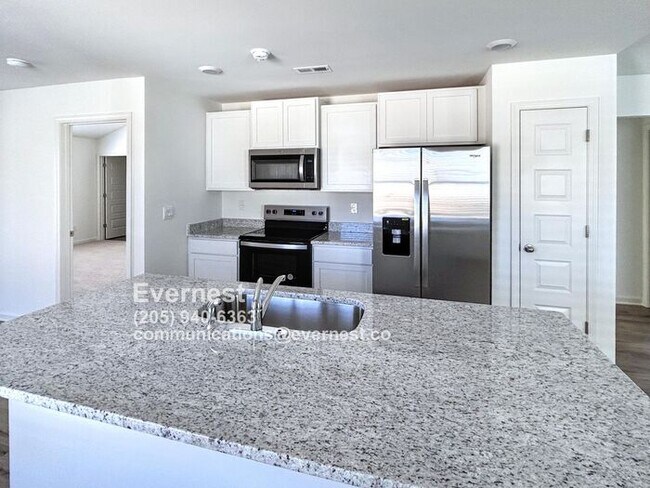 Foto del edificio - 1435 Long Leaf Ln