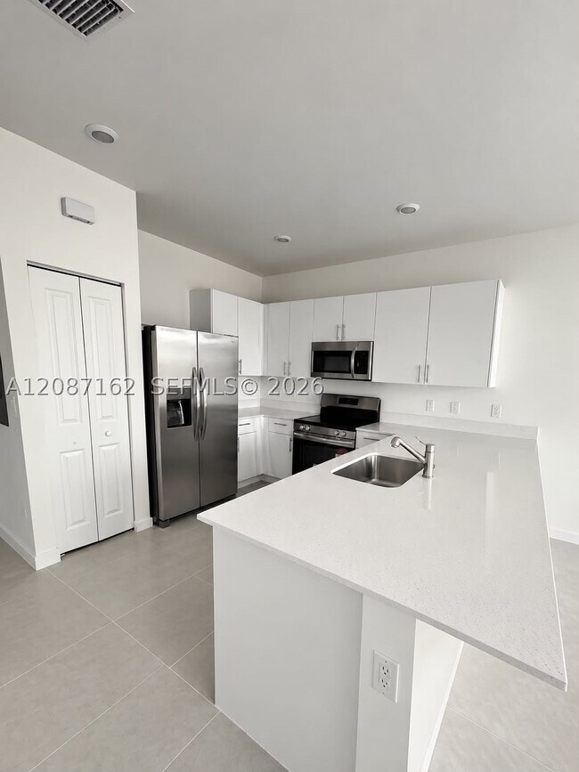 Building Photo - 17884 SW 358th St