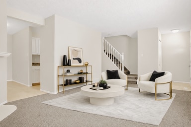 Building Photo - Standard Townhome