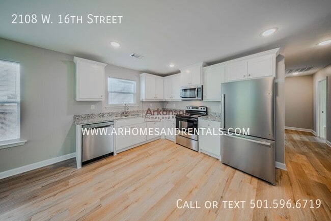 Foto del edificio - 2108 W 16th St