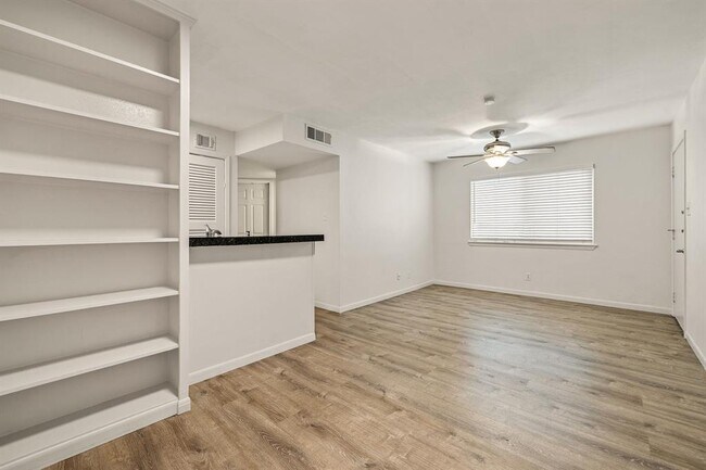 Foto del edificio - 4306 Avenue A