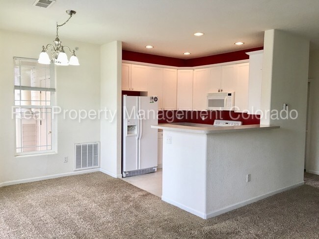 Foto del edificio - 8497 S HOYT WAY 202