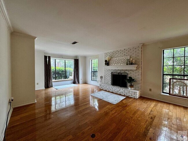 Foto del edificio - 4/2.5 PG Townhouse Available