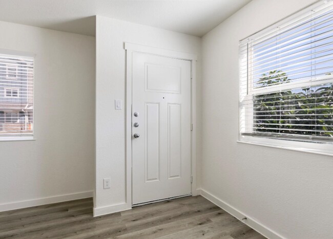 Foto del edificio - 12603 Telge Rd