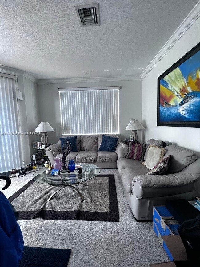 Foto del edificio - 4704 SW 160th Ave