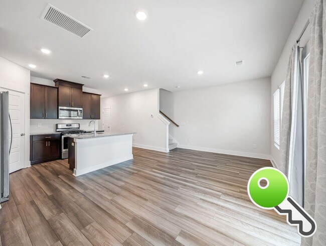 Foto del edificio - Beautiful 3 Bed / 2.5 Bath Home with Garage in Simpsonville