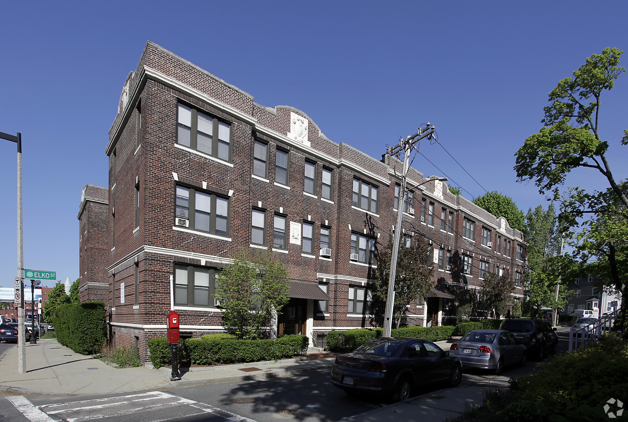 Elko Street Apartments