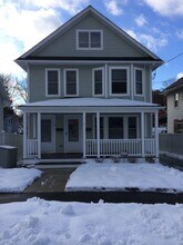 Building Photo - 17 Lincoln Ave