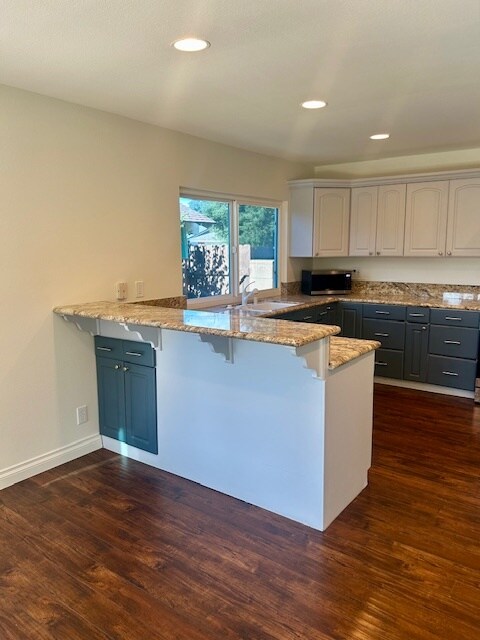 Building Photo - 1886 Cloud Ct