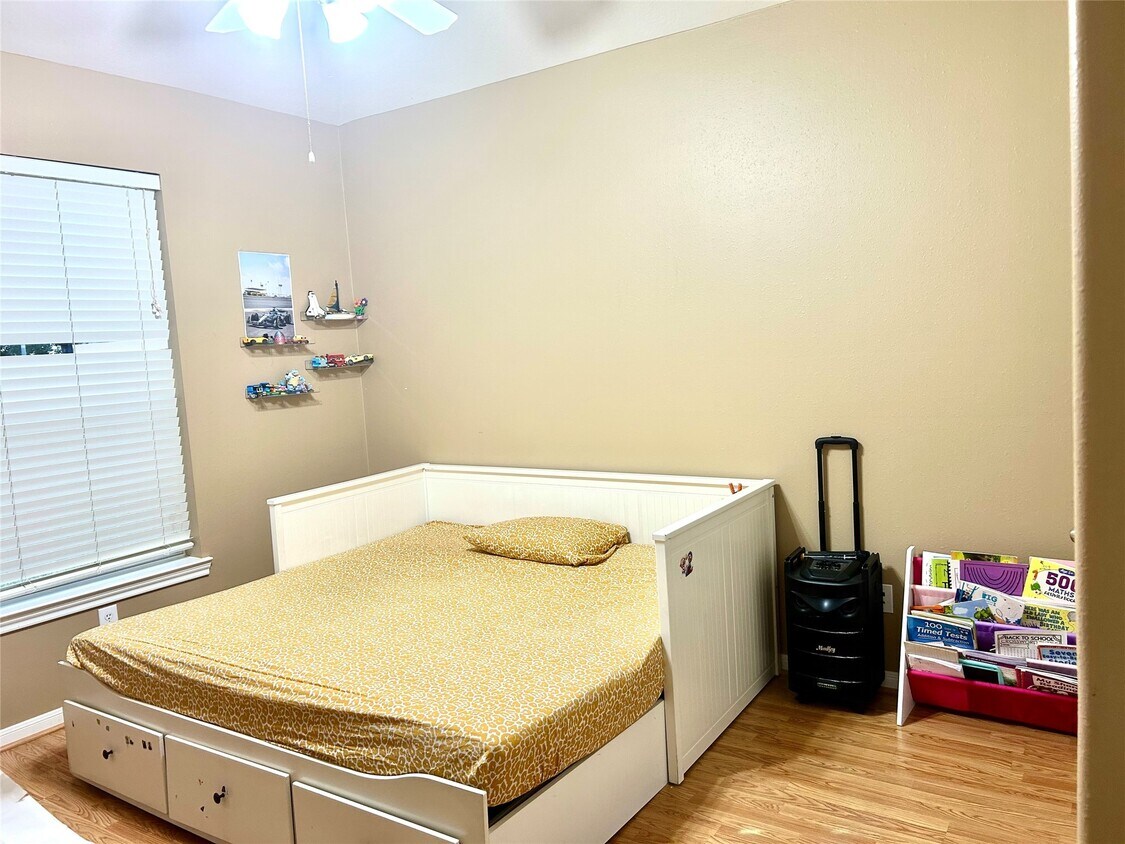 Foto principal - 26418 Meadow Dawn Ln