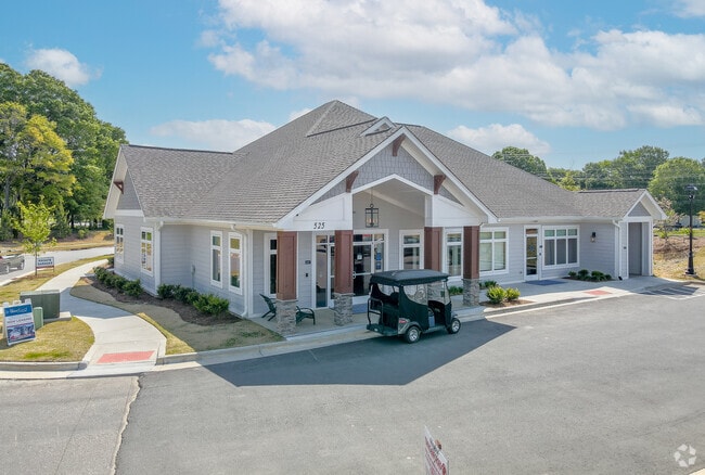 Leasing Office - The Wayford at Concord