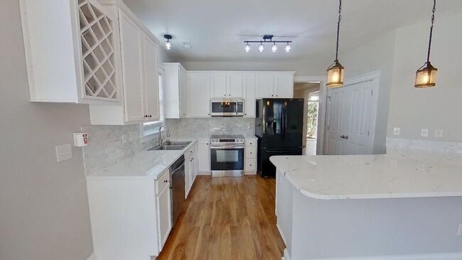 Building Photo - 1508 Peaceful Way Dr