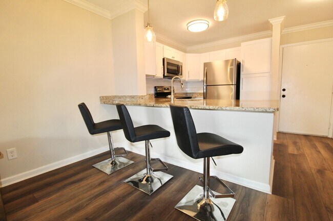 Foto del edificio - 1340 Hunters Rd